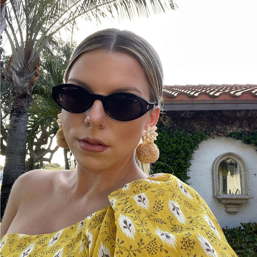 Meet your Posher, Kelly